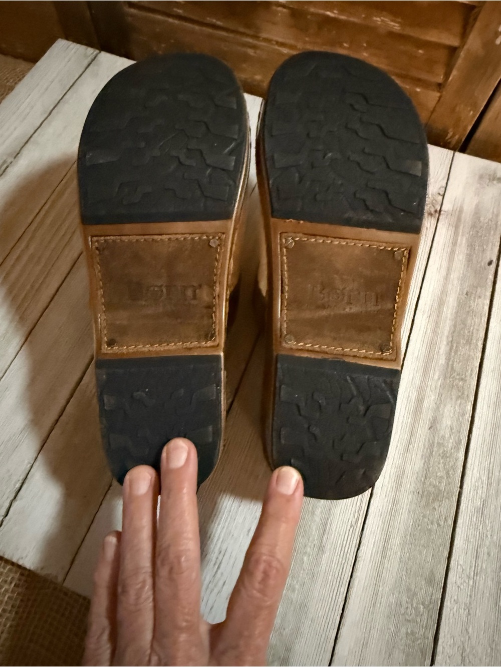 Born Bandy Blanket Slip-On Mules with Southwestern Diamond Embroidery - Picture 3 of 4